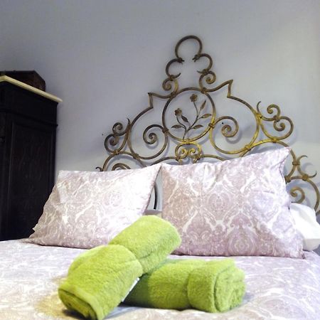 Apartamento Medina Center Apartment Seville Luaran gambar