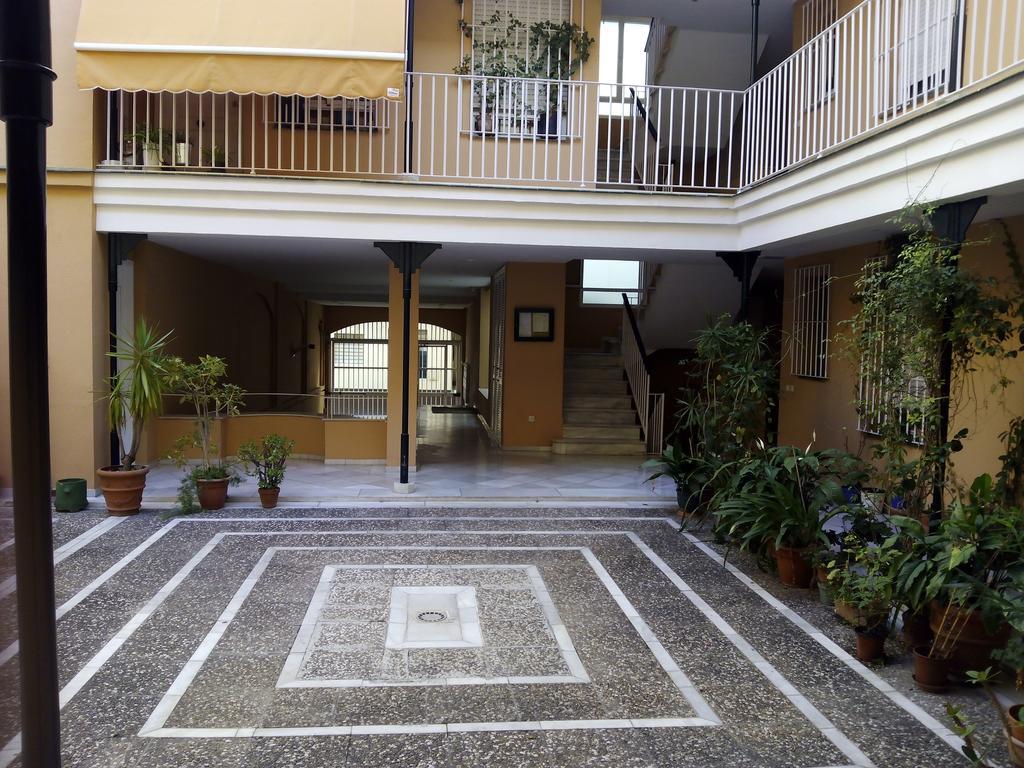 Apartamento Medina Center Apartment Seville Luaran gambar